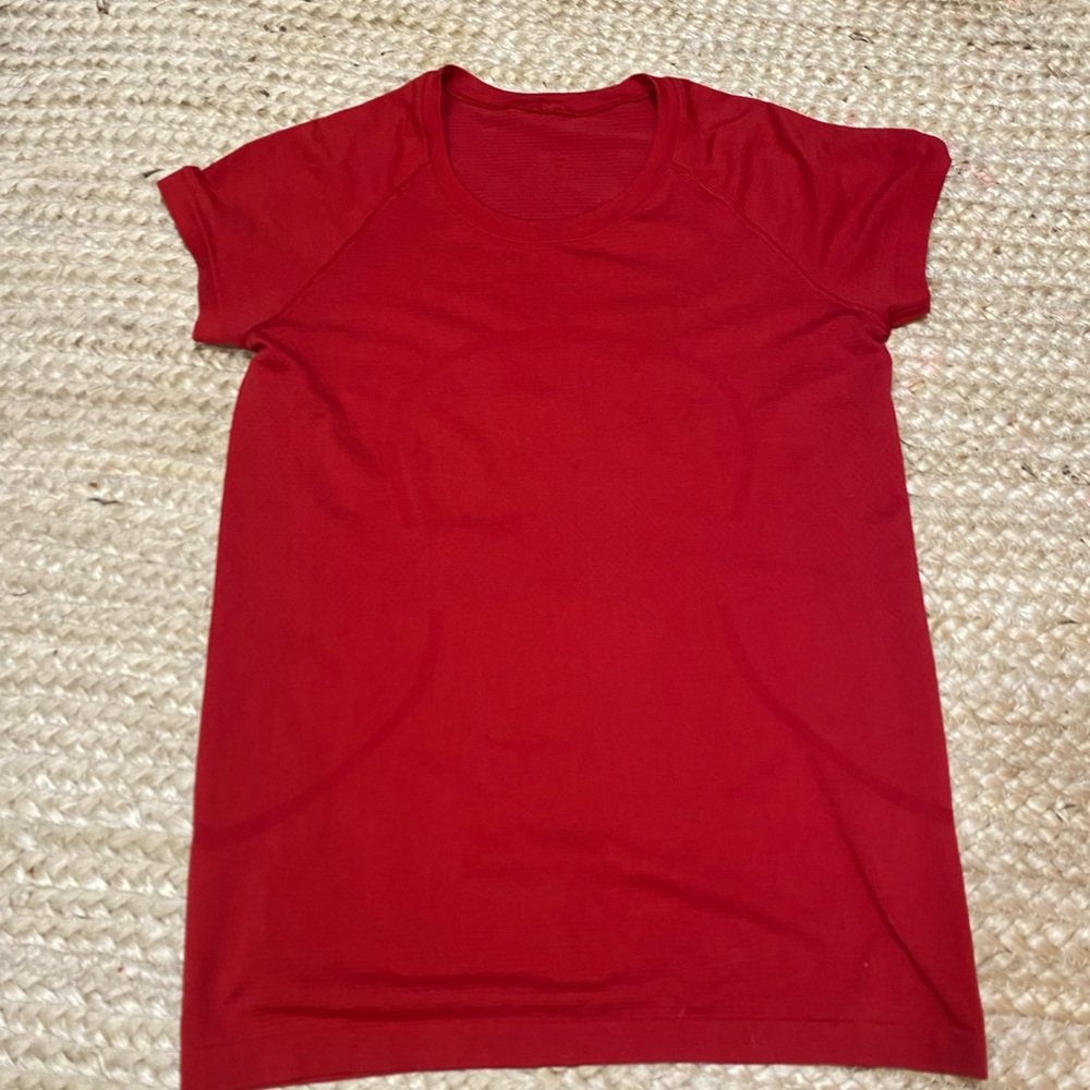 Lululemon Red Women's Tshirt